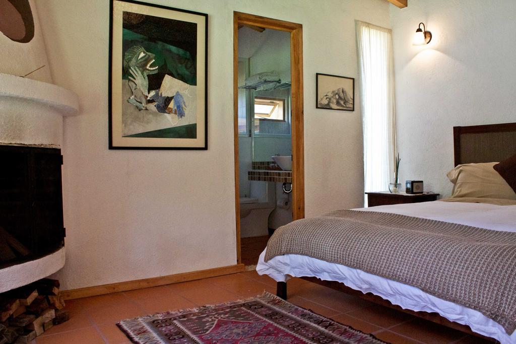 La Joya Del Viento Bed and Breakfast Valle de Bravo Rum bild