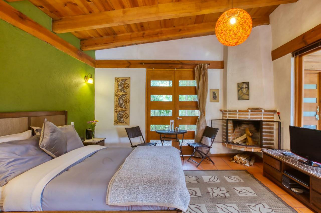La Joya Del Viento Bed and Breakfast Valle de Bravo Exteriör bild